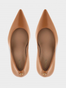 Туфли и лоферы GUESS модель FL7RIC-LEA08-NUDE Фото