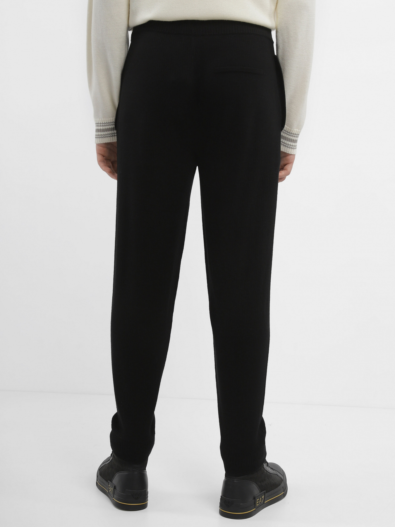 Брюки Emporio Armani модель 6R1PV1-1M06Z-0999 Фото