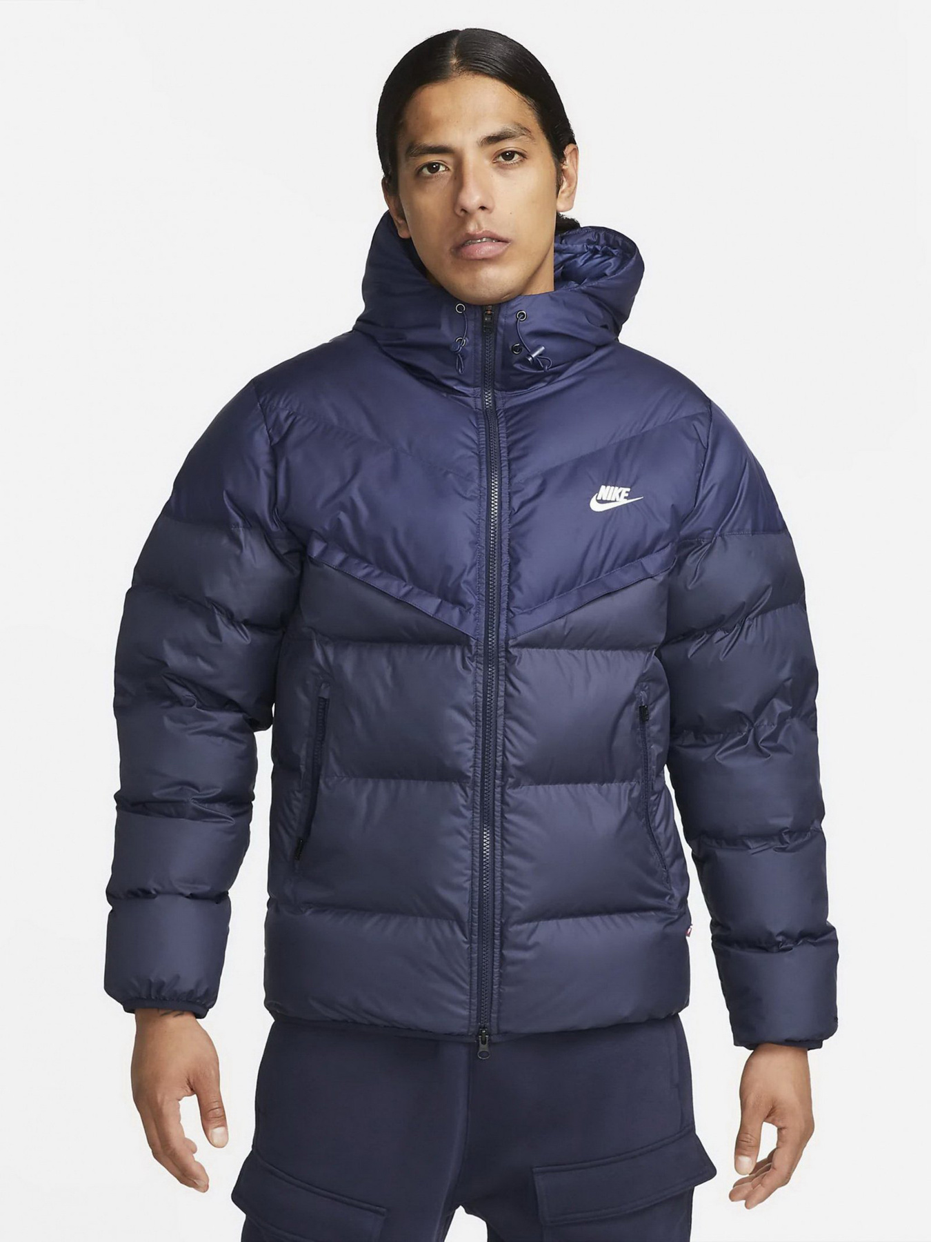 Куртки и дубленки NIKE модель FB8185-410 Фото