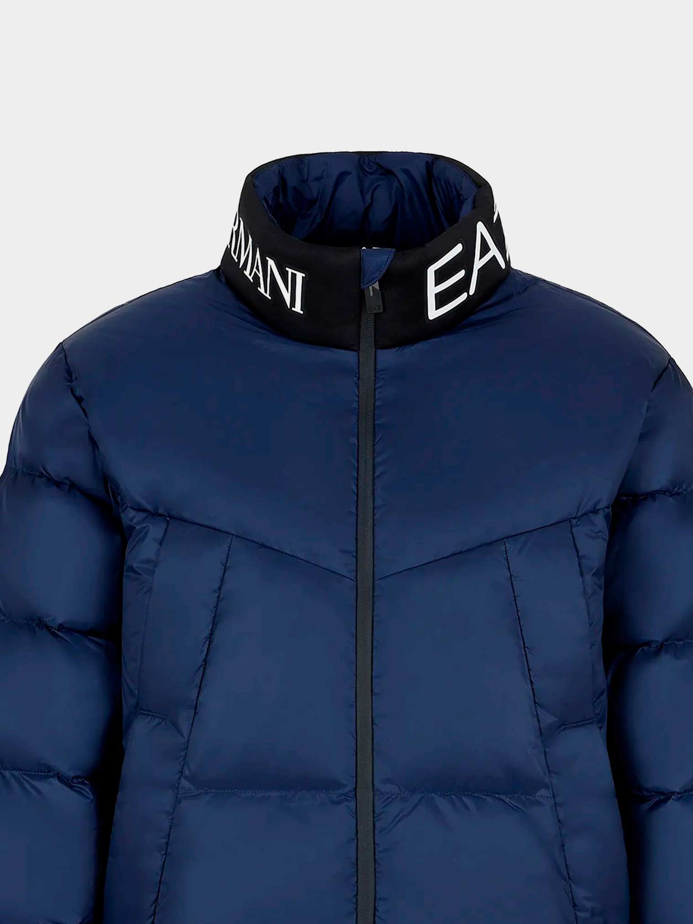 Куртки и дубленки EA7 модель 6RPB33-PNEOZ-1554 Фото