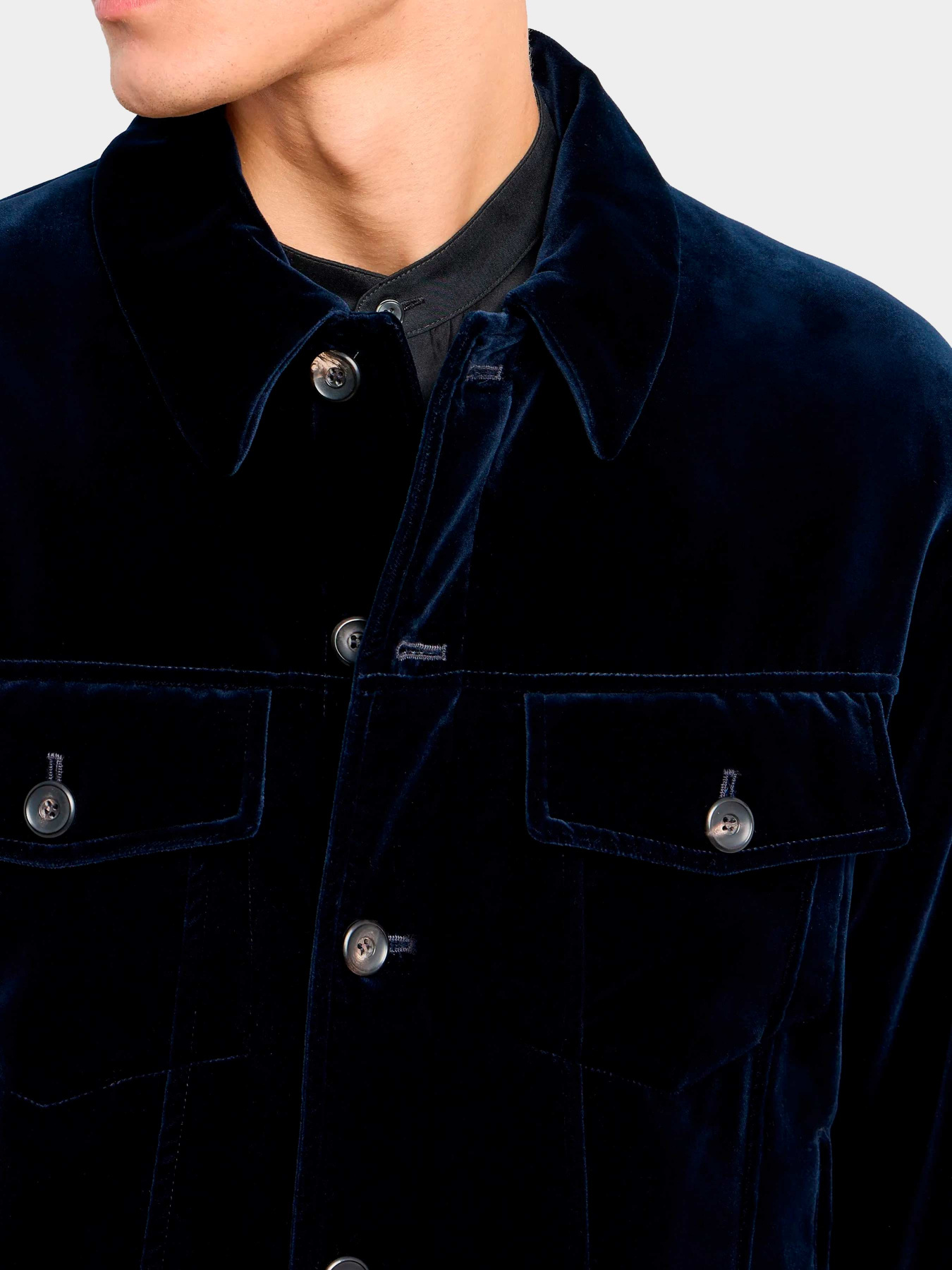 Куртки и дубленки Emporio Armani модель H41R30-E1832-922 Куртки и дубленки Emporio Armani модель H41R30-E1832-922 Фото