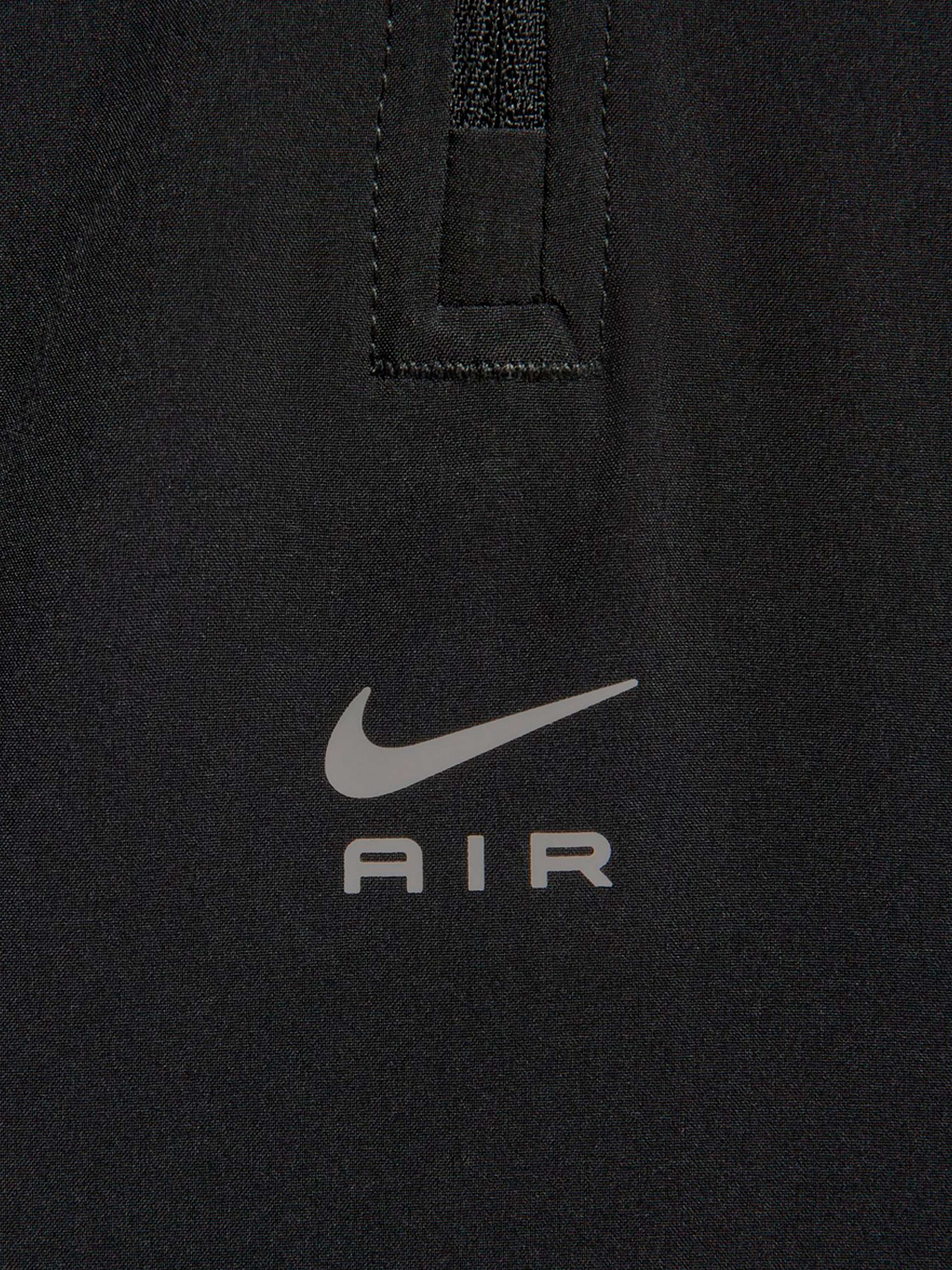 Куртки и дубленки NIKE модель FB7609-010 Фото