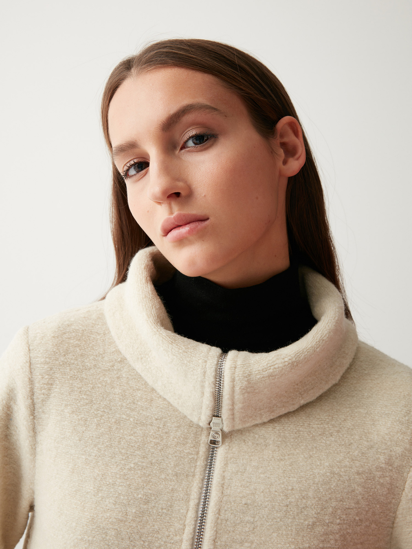Худи и свитшоты Colmar модель 9255-2XR-01 Фото