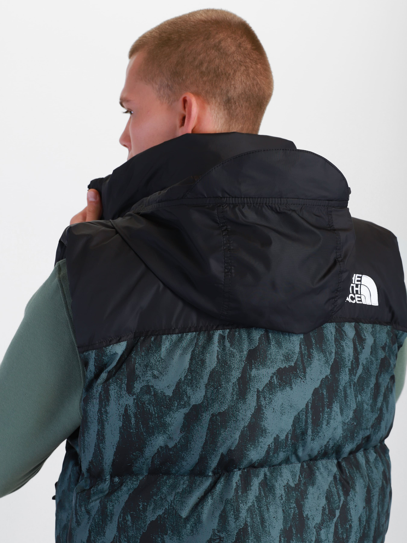 Куртки и дубленки The North Face модель NF0A5IX529L1 Фото