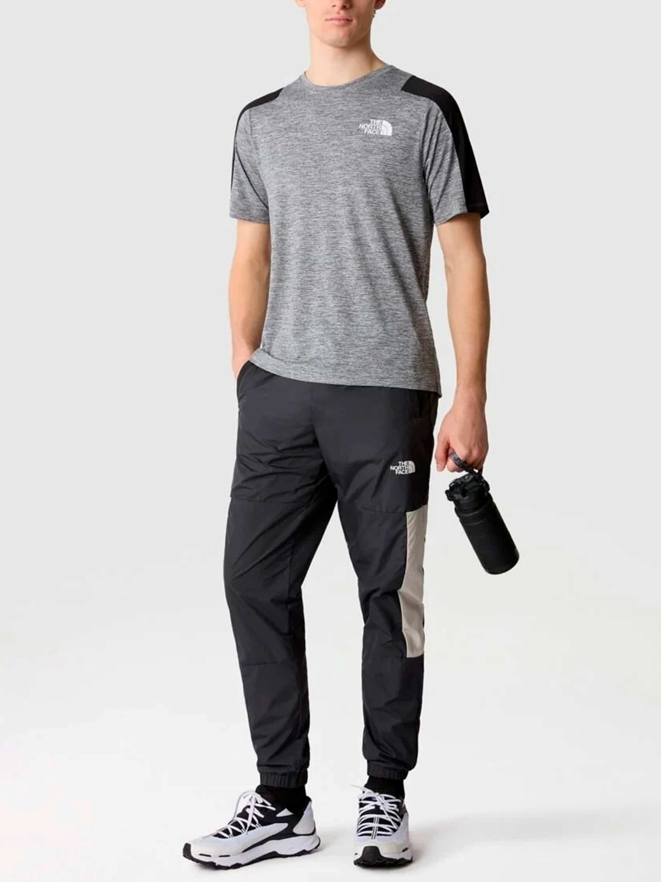 Брюки The North Face модель NF0A857FOSE1 Фото