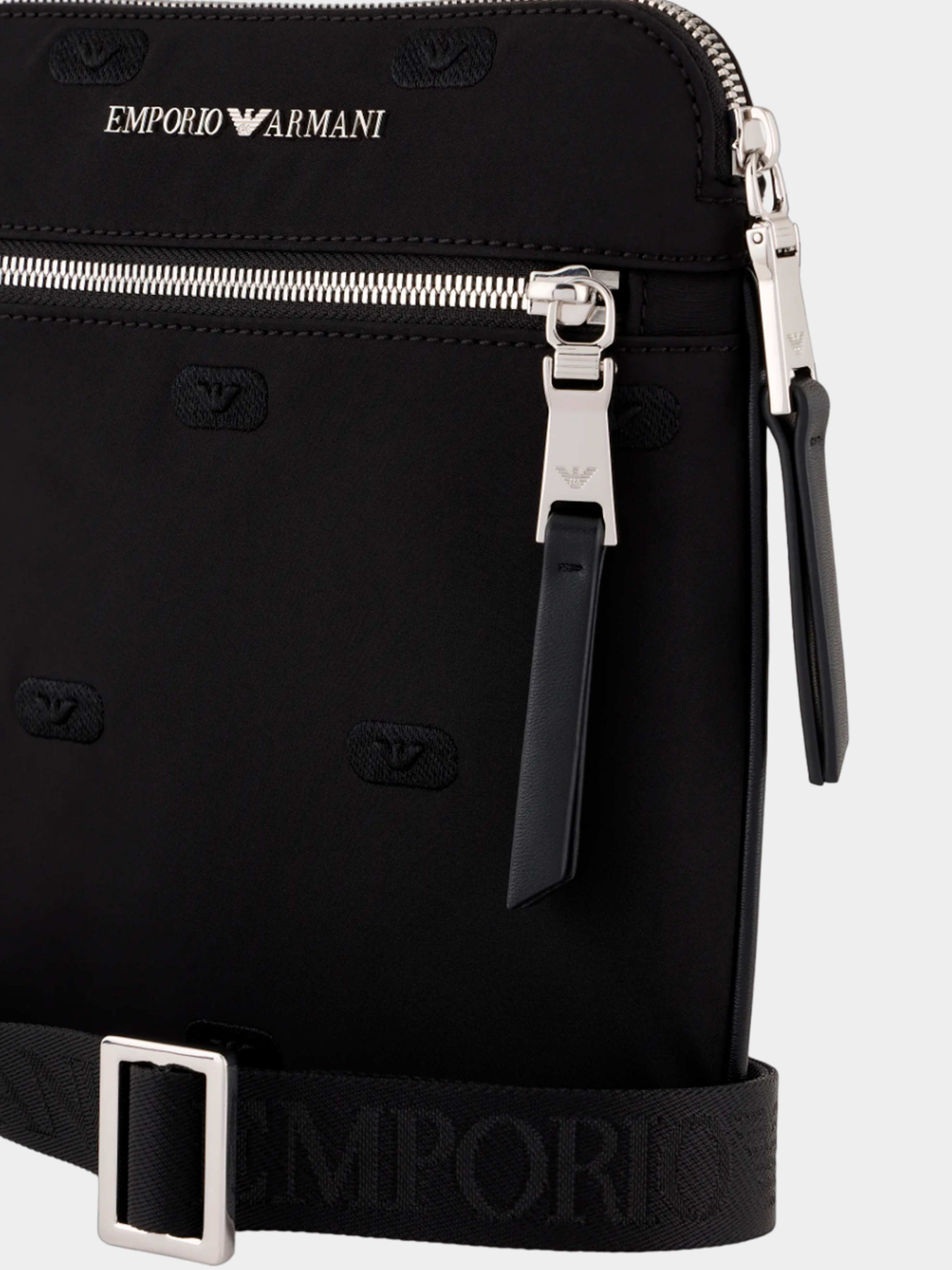Сумки Emporio Armani модель Y4M396-Y726E-80001 Фото