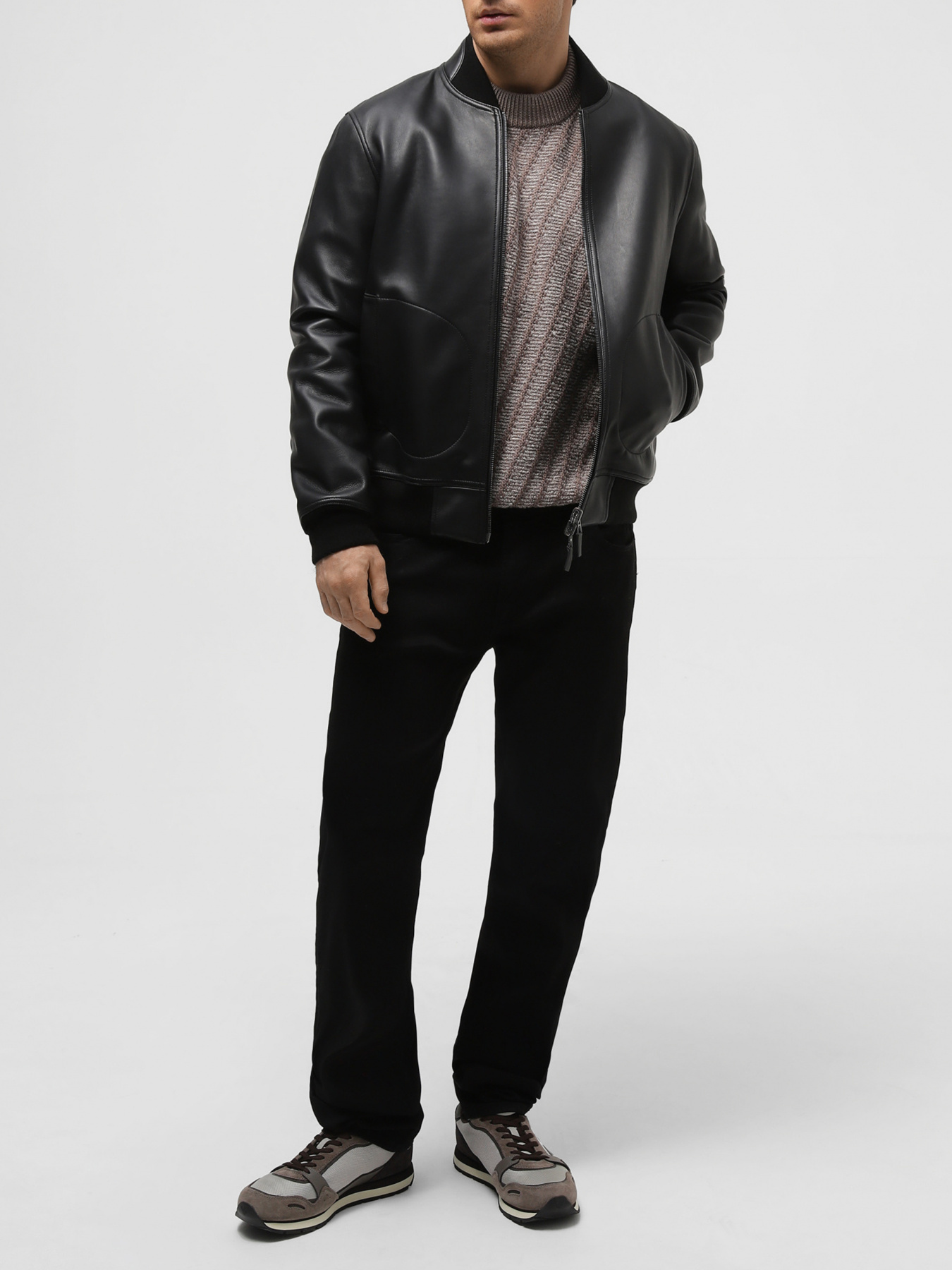 Куртки и дубленки Emporio Armani модель H41R8D-E1P8D-999 Куртки и дубленки Emporio Armani модель H41R8D-E1P8D-999 Фото