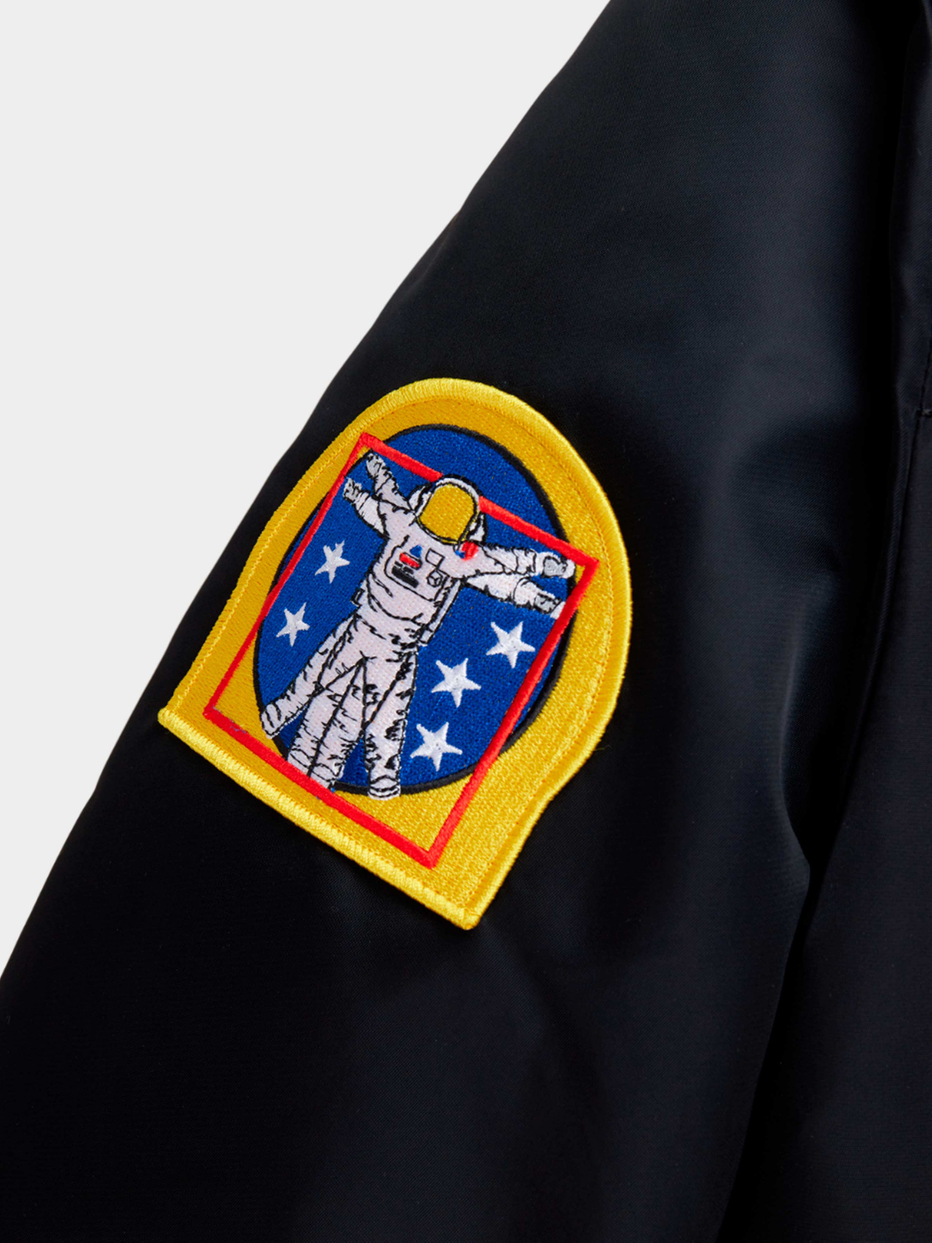Куртки и дубленки Alpha Industries модель MJN53500C1_001 Фото