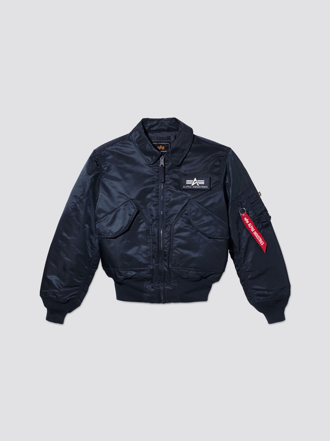 Куртки и дубленки Alpha Industries модель MJC22000C1_410 Фото