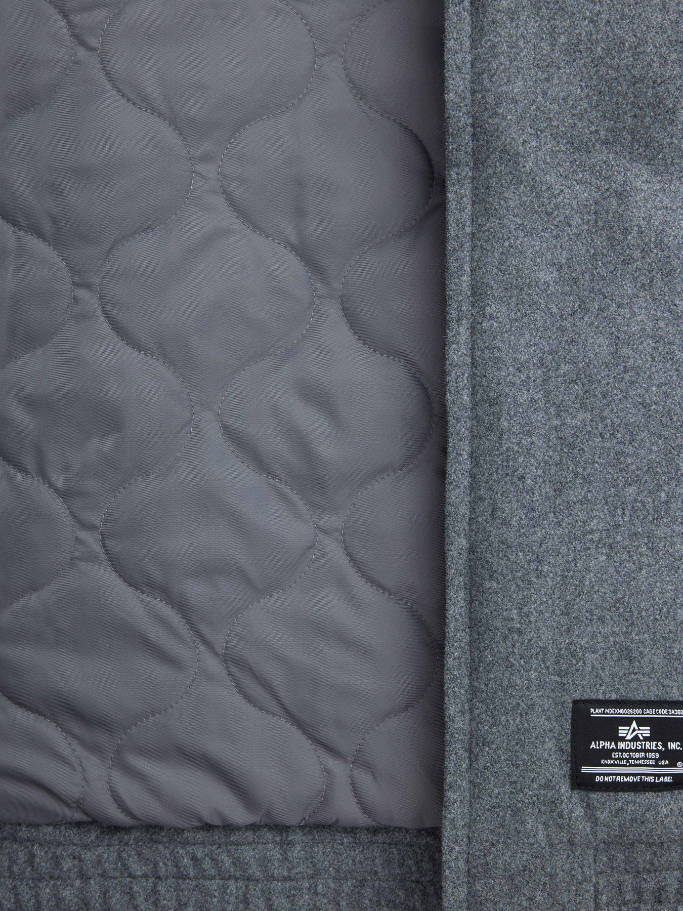 Куртки и дубленки Alpha Industries модель MJW53501C1_068 Фото