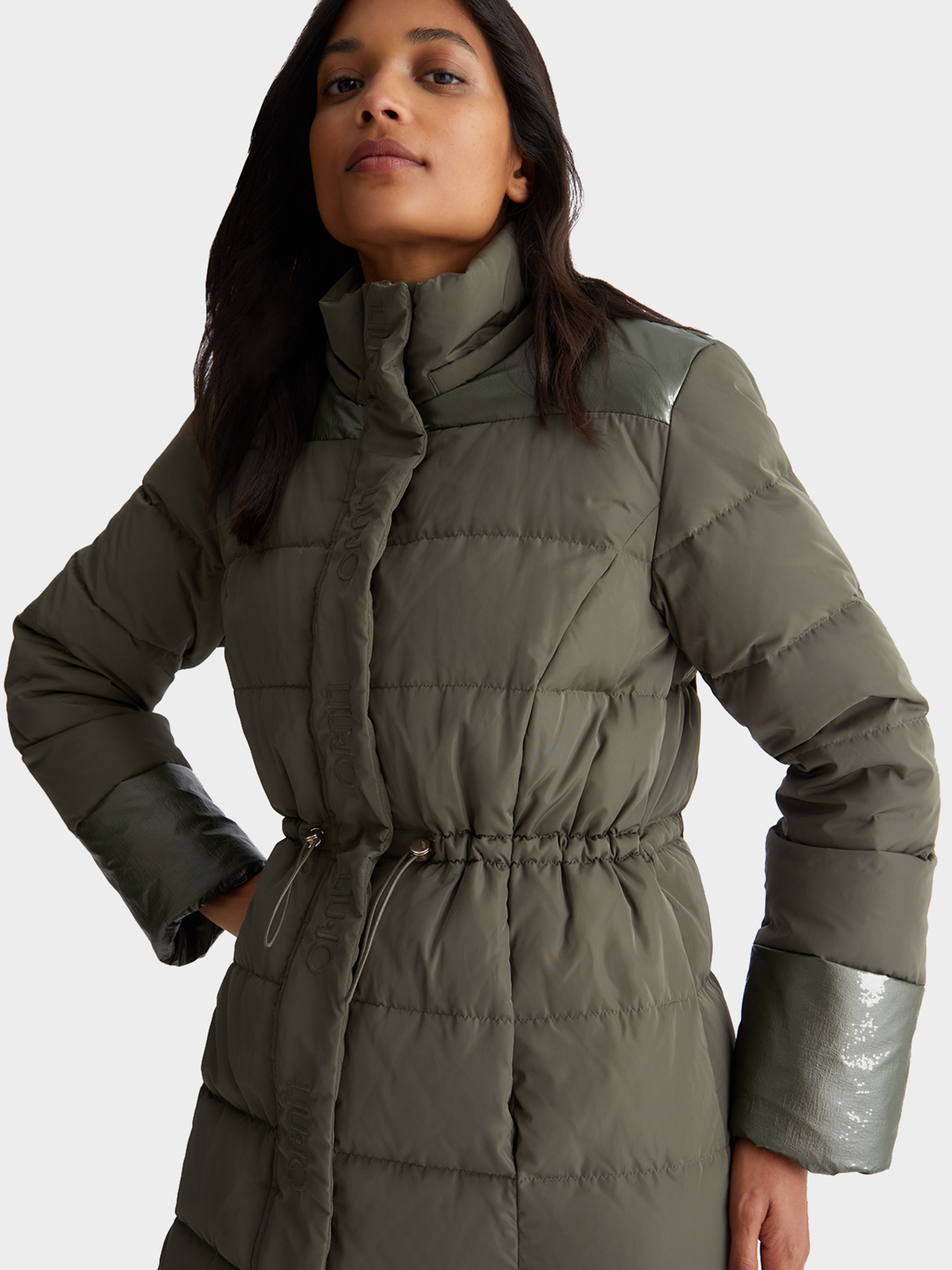 Куртки и дубленки Liu Jo модель TF3011 T3552 90511 Куртки и дубленки Liu Jo модель TF3011 T3552 90511 Фото