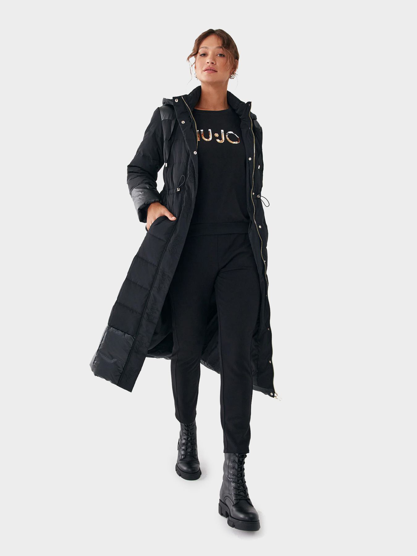 Куртки и дубленки Liu Jo модель TF3011 T3552 22222 Куртки и дубленки Liu Jo модель TF3011 T3552 22222 Фото