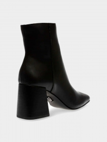 Ботинки и сапоги Steve Madden модель SM11002732 BLK ACTION LEATHER Фото