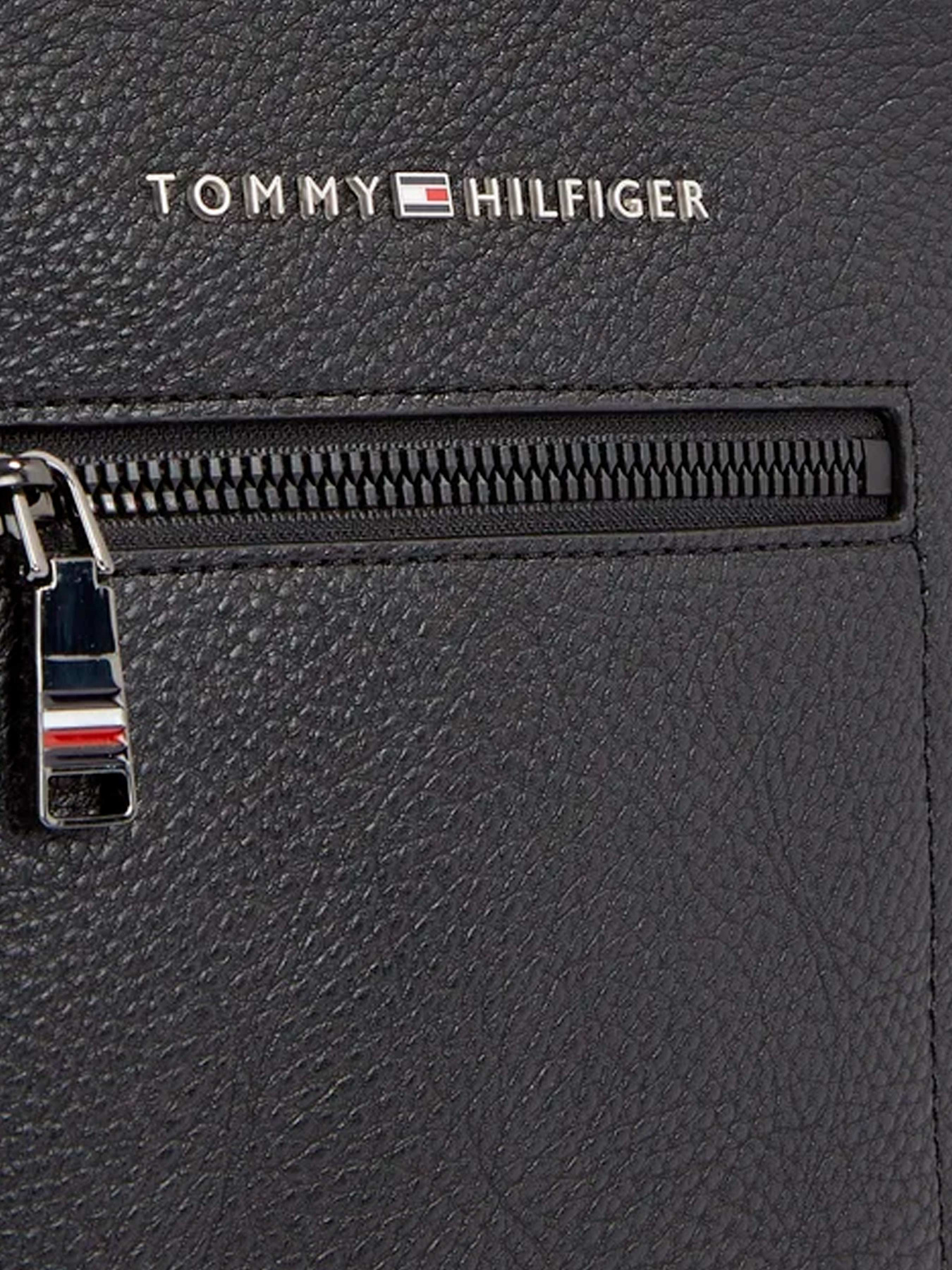 Сумки Tommy Hilfiger модель AM0AM11581-BDS Фото