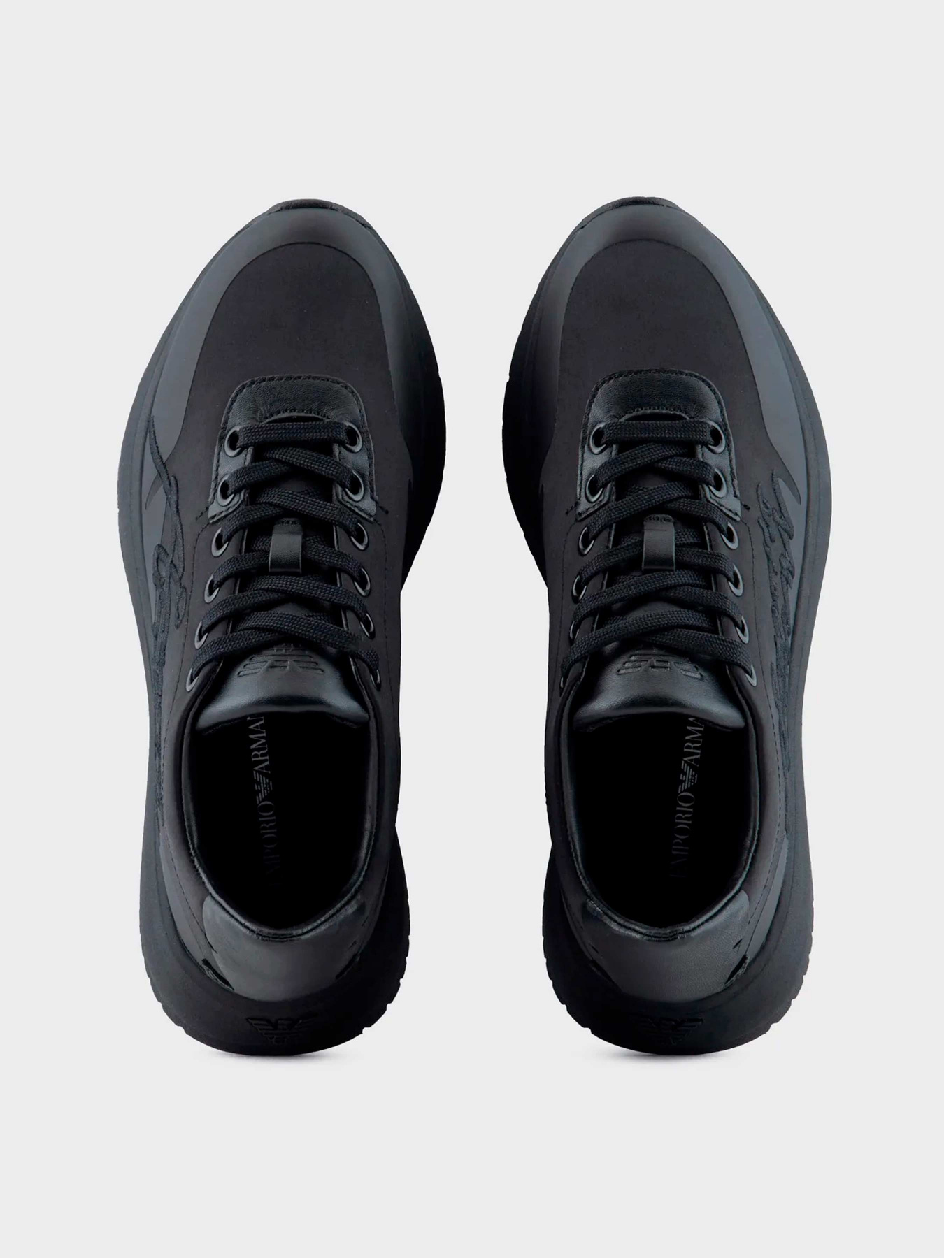 Кроссовки Emporio Armani модель X3X202-XN387-00002 Фото