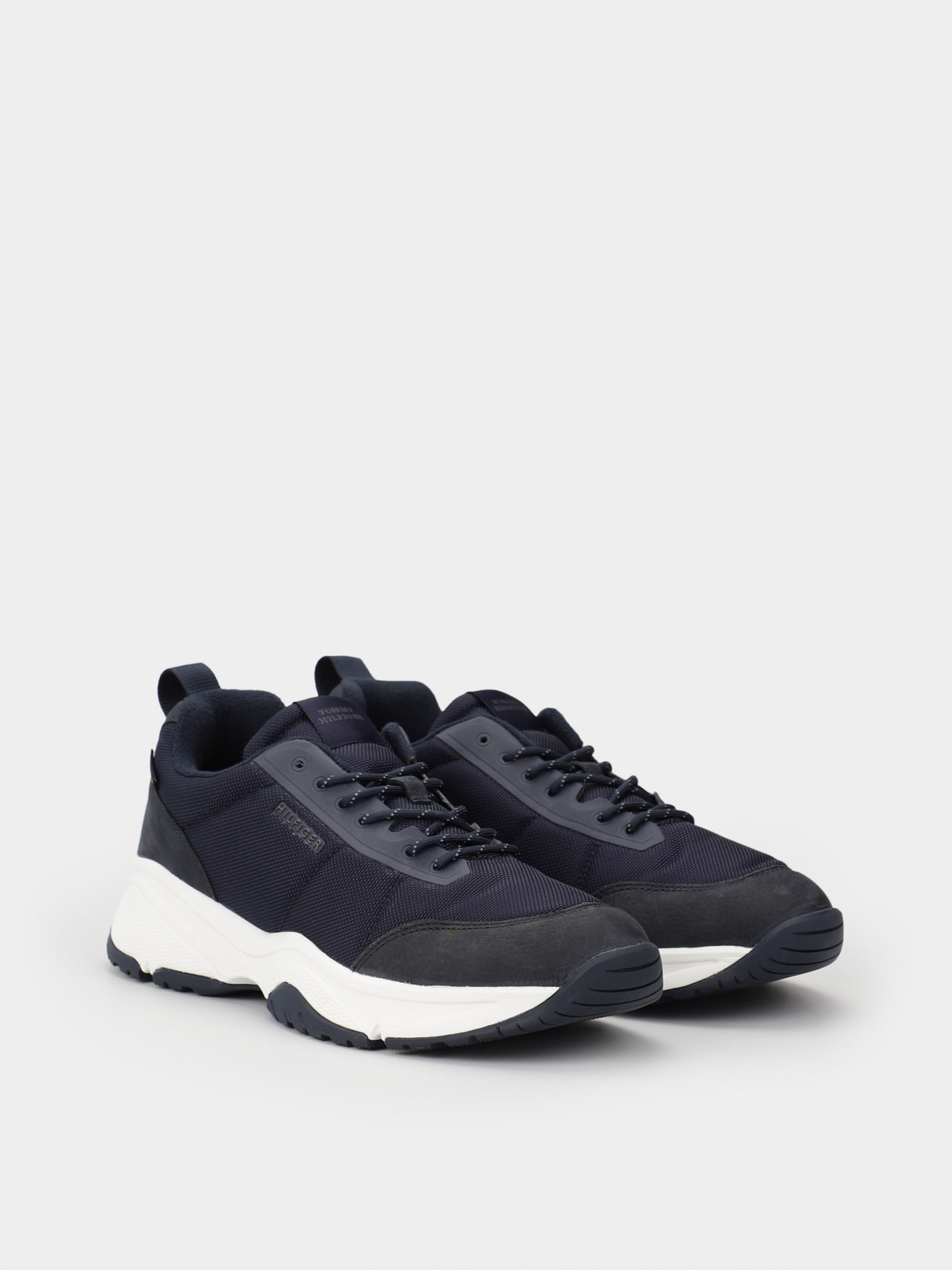 Кроссовки Tommy Hilfiger модель FM0FM04837-DW5 Кроссовки Tommy Hilfiger модель FM0FM04837-DW5 Фото