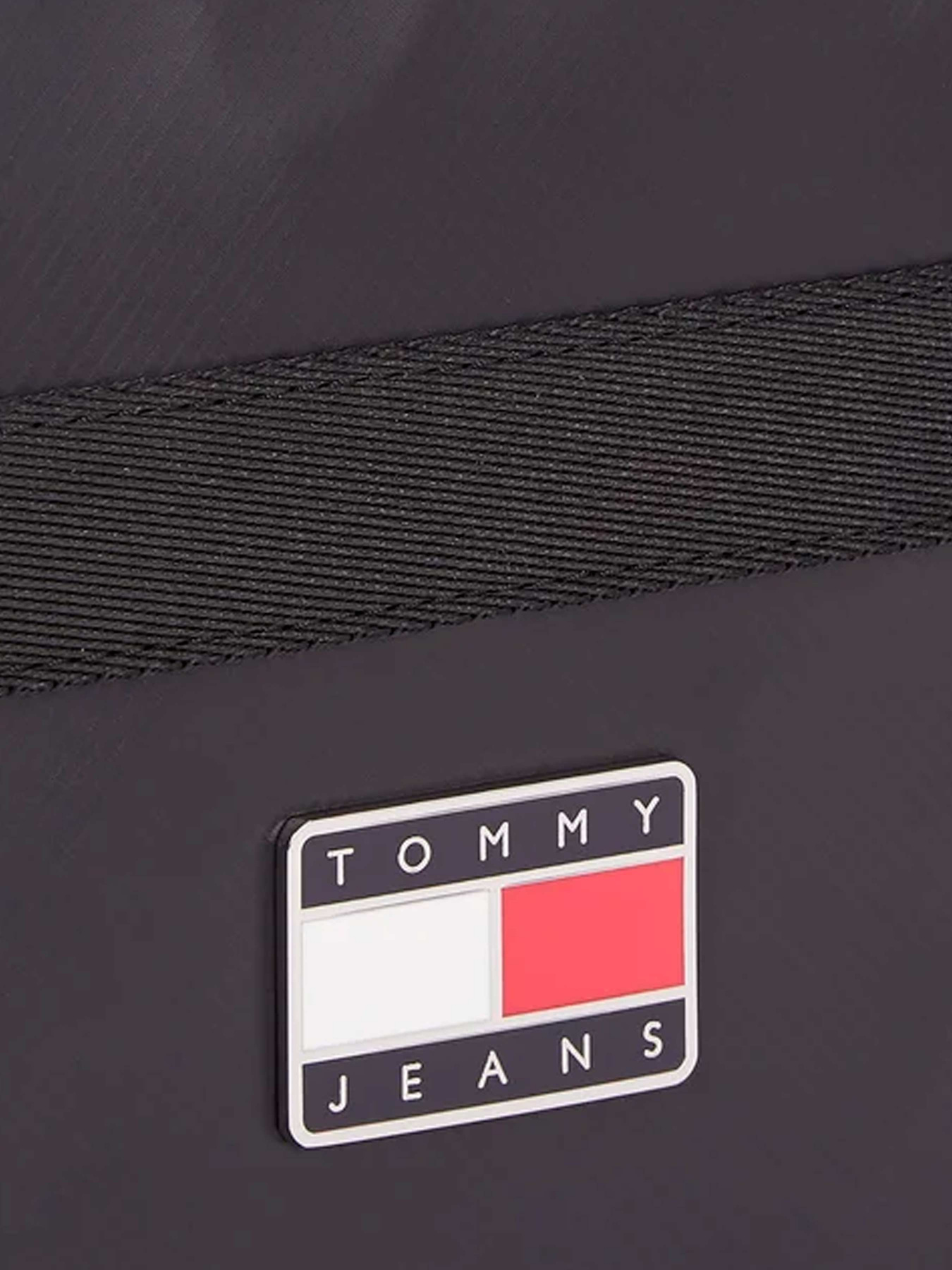 Сумки Tommy Hilfiger модель AW0AW15424-BDS Фото
