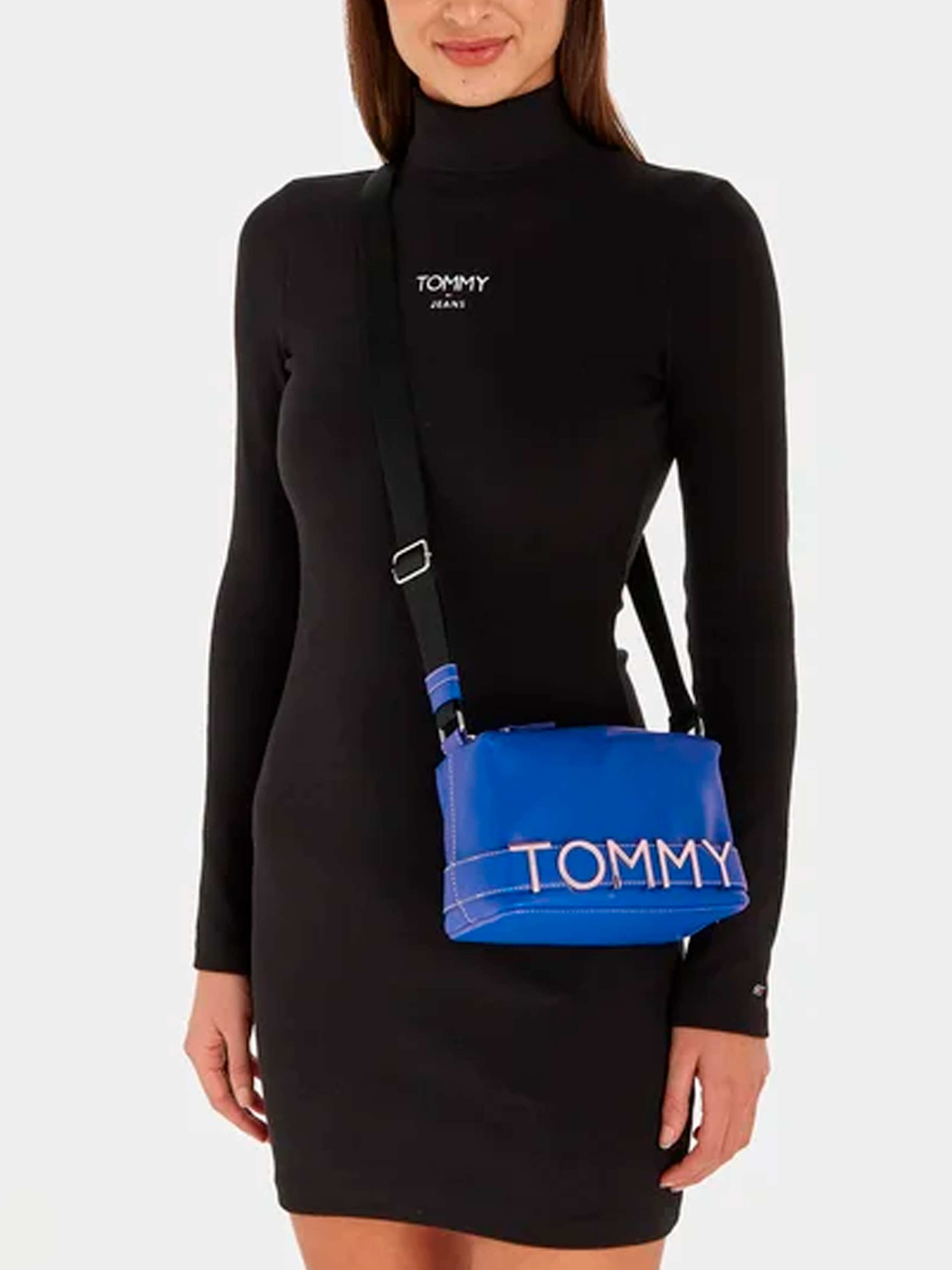 Сумки Tommy Hilfiger модель AW0AW15432-C66 Фото