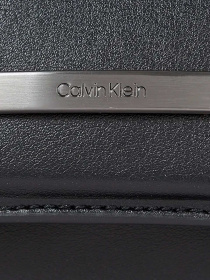Сумки Calvin Klein модель K60K611078-BAX Фото