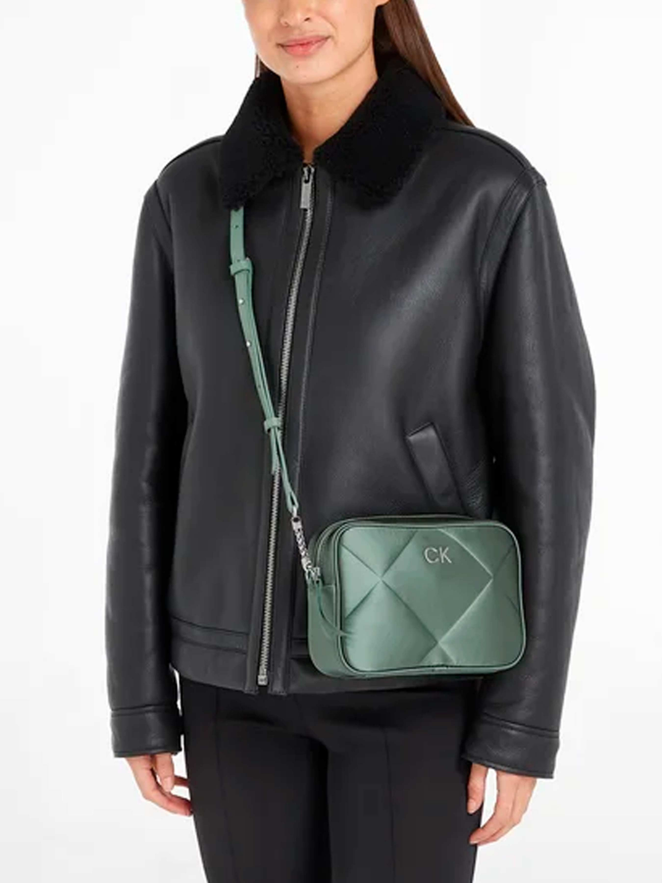 Сумки Calvin Klein модель K60K611535-LKG Фото
