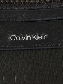 Сумки Calvin Klein модель K50K510823-01L Фото