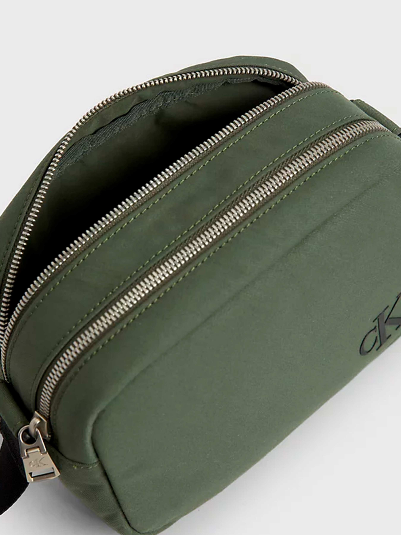 Сумки Calvin Klein модель K60K611199-LLP Фото