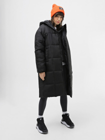 Куртки и дубленки NIKE модель FB7675-010 Фото