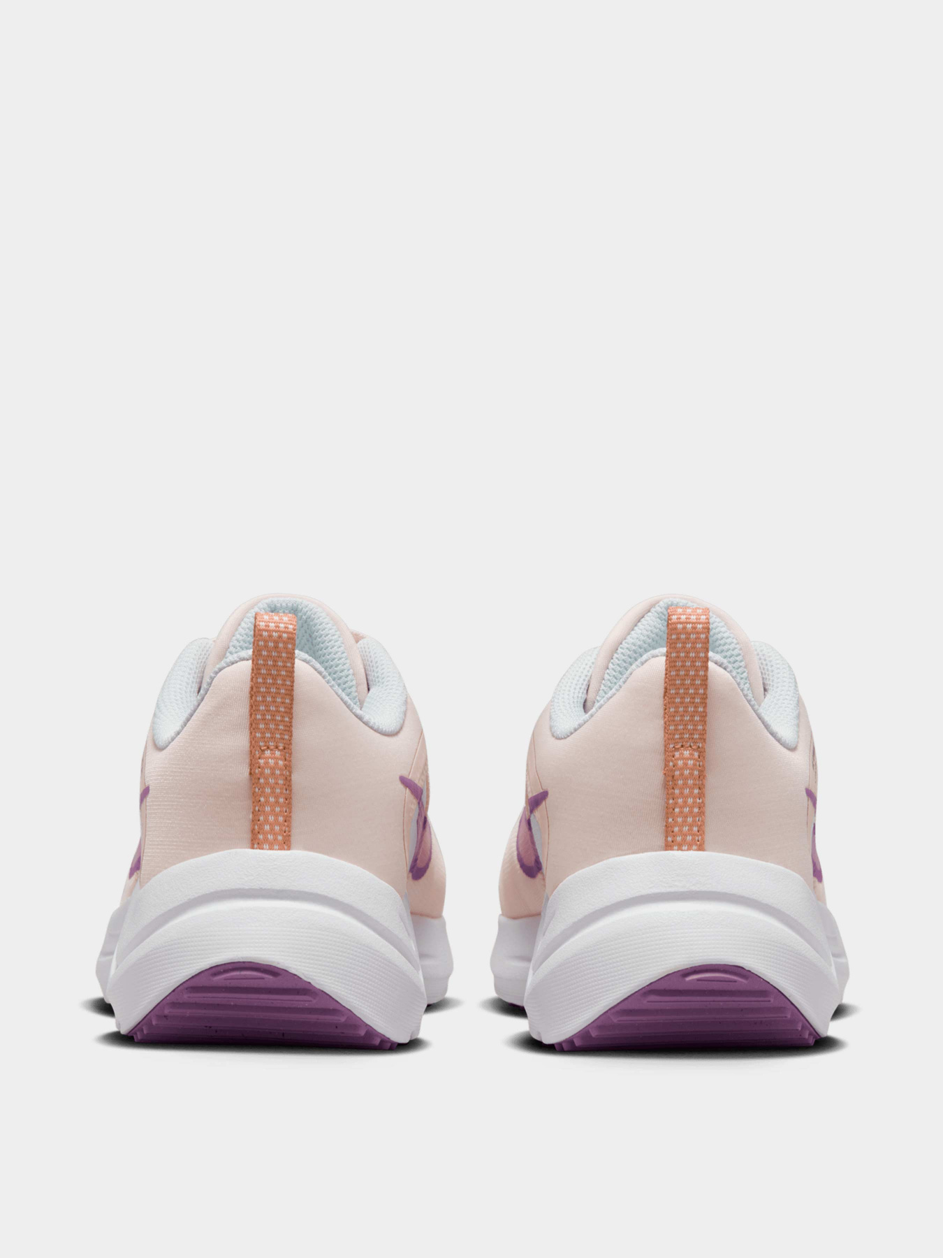 Кроссовки NIKE модель DD9294-800 Фото