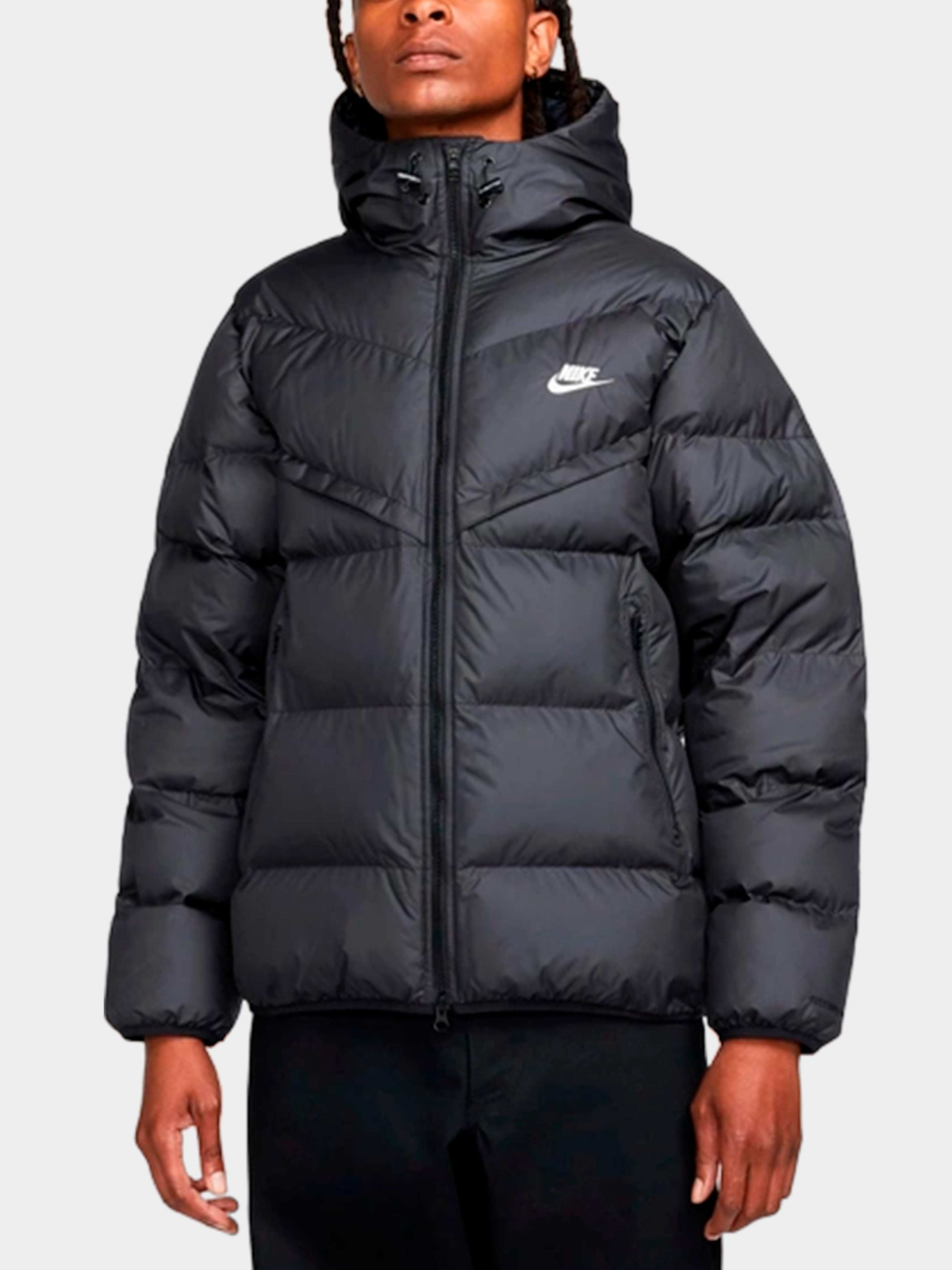 Куртки и дубленки NIKE модель FB8185-010 Фото