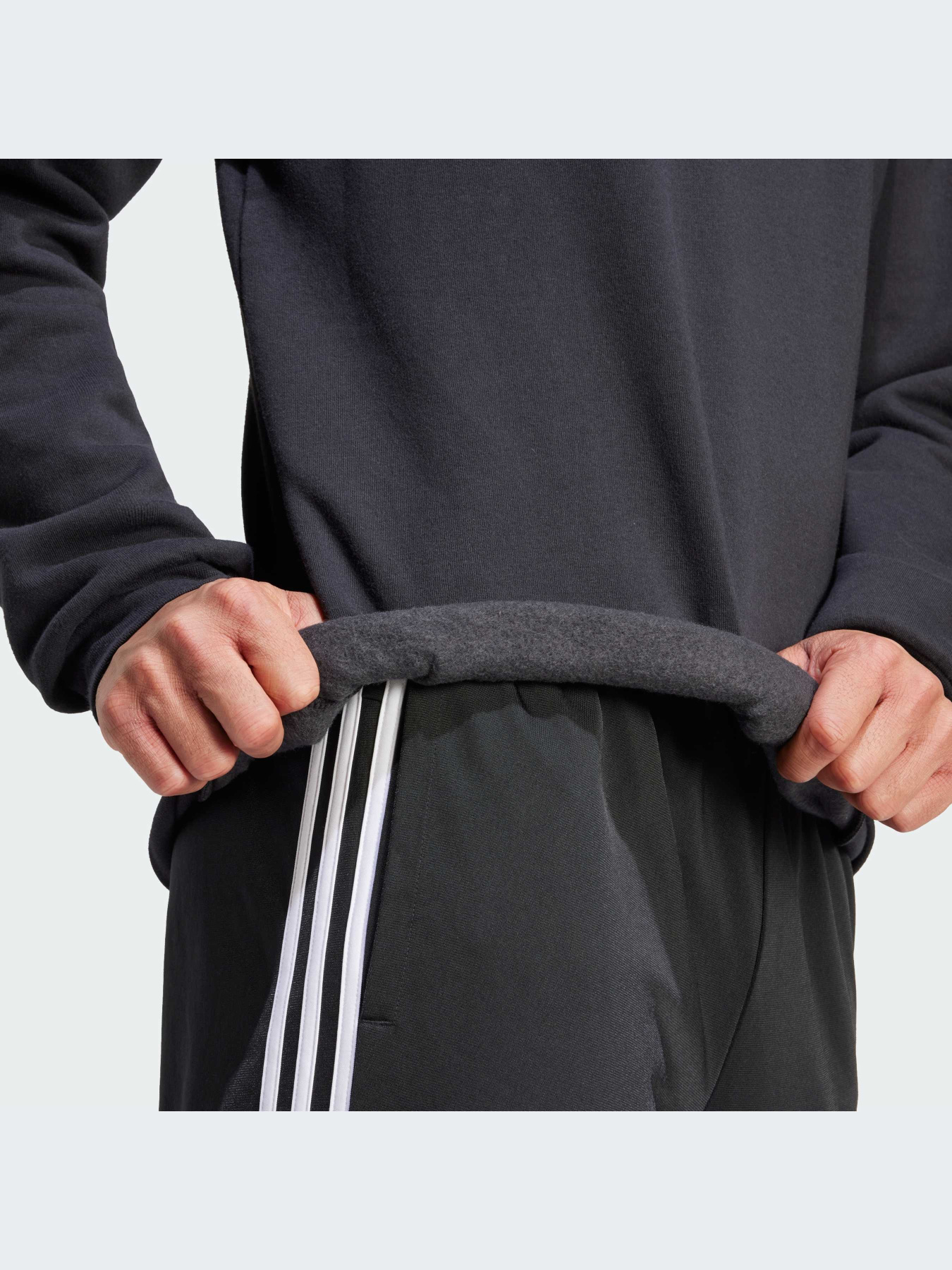 Худи и свитшоты Adidas модель GV5295-KZ Фото