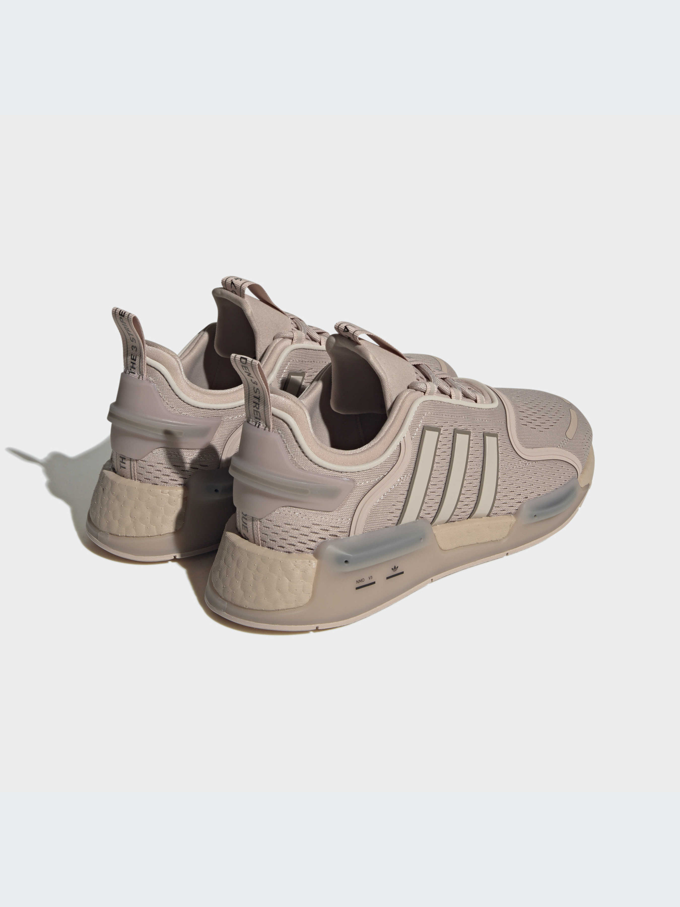 Кроссовки Adidas NMD модель FZ6496-KZ Фото