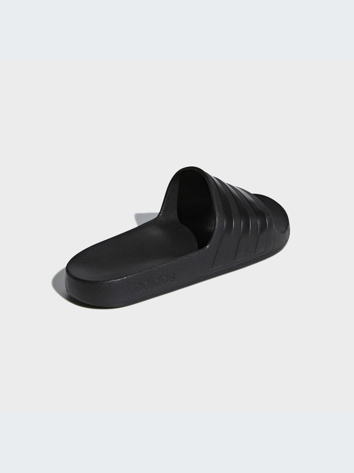 Шлёпанцы Adidas Adilette модель F35550-KZ Фото