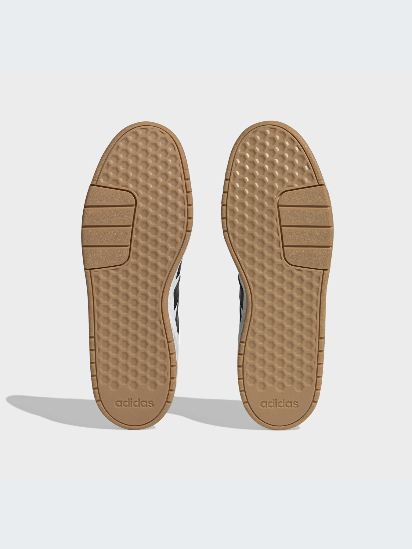 Кроссовки Adidas Court модель HQ1762-KZ Кроссовки Adidas Court модель HQ1762-KZ Фото