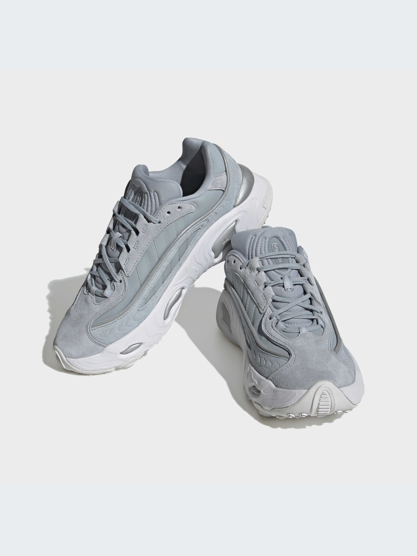 Кроссовки Adidas Ozweego модель HQ1970-KZ Фото