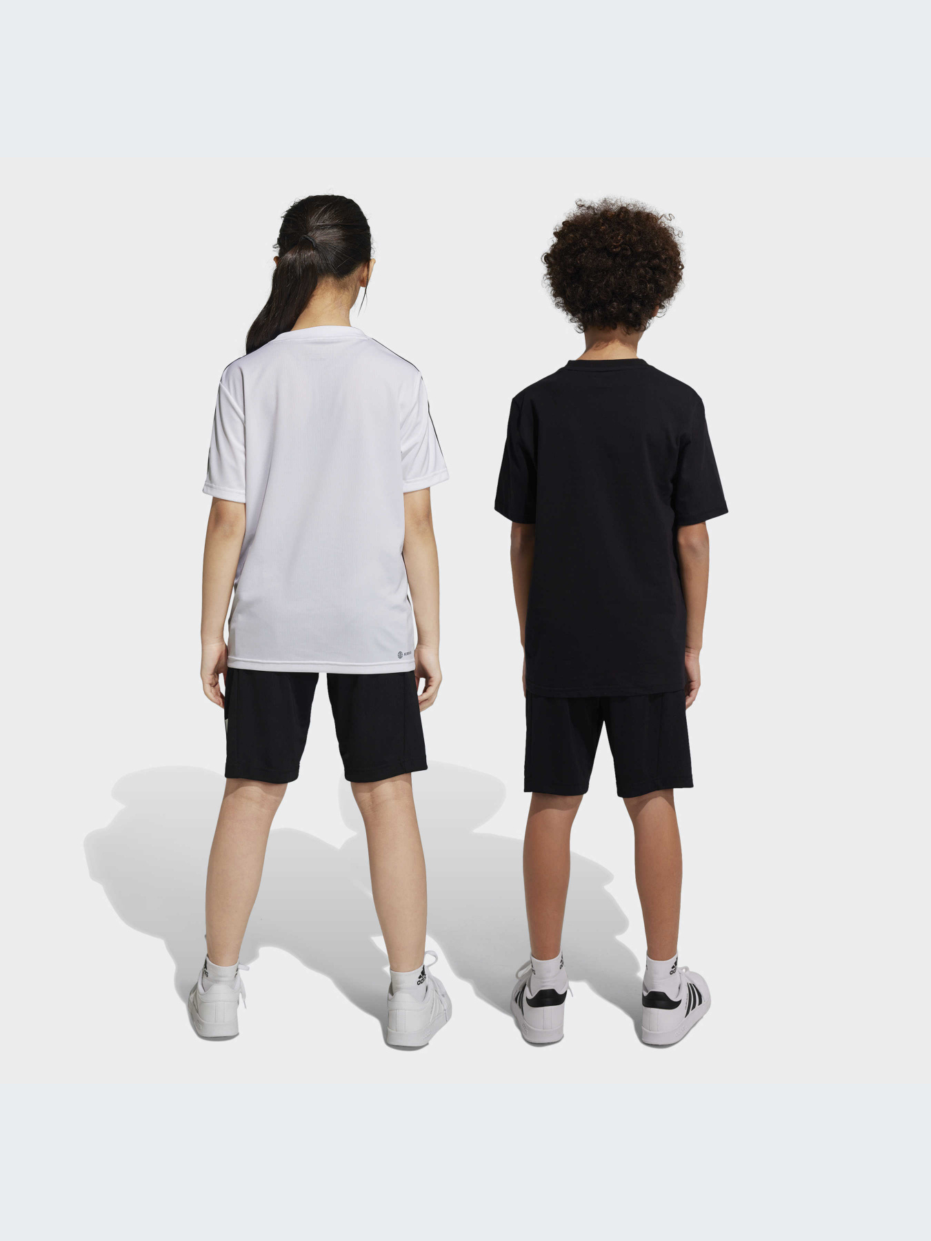 Шорты Adidas модель HR6411-KZ Фото