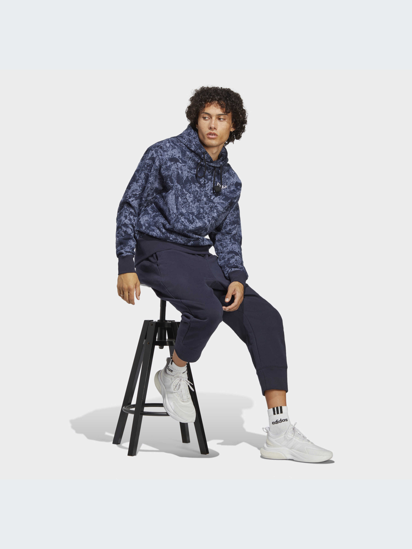 Худи и свитшоты Adidas Parley модель HR6994-KZ Фото