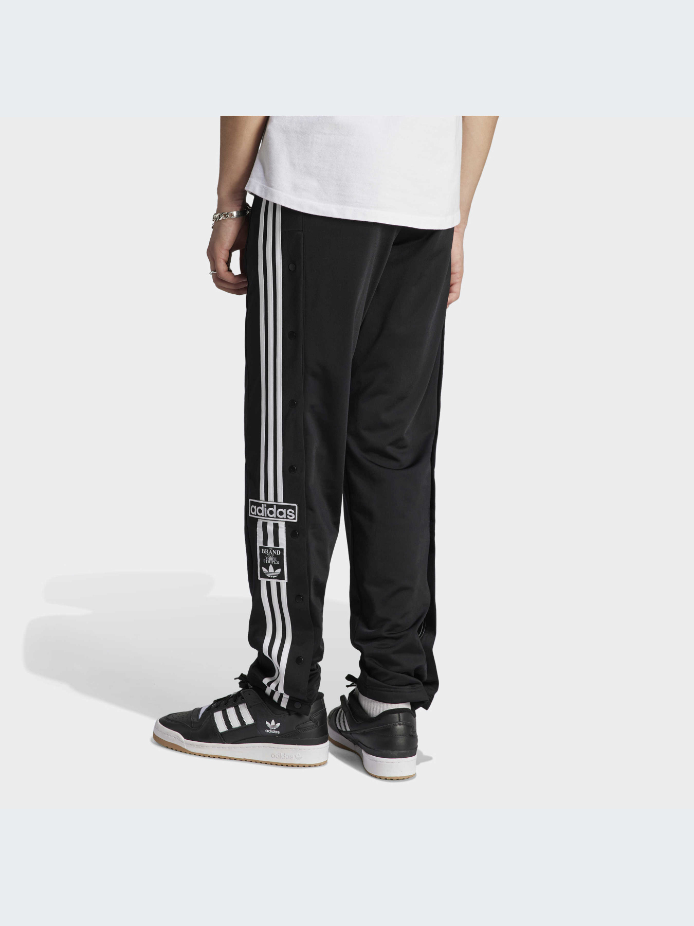 Брюки Adidas Adicolor модель IN8075-KZ Фото