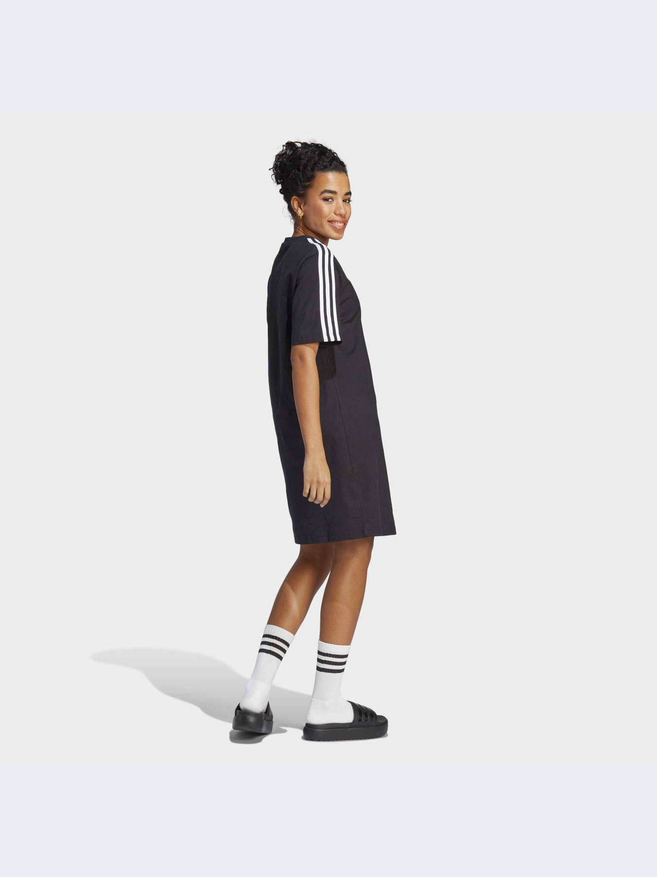Платья Adidas модель HR4923-KZ Фото
