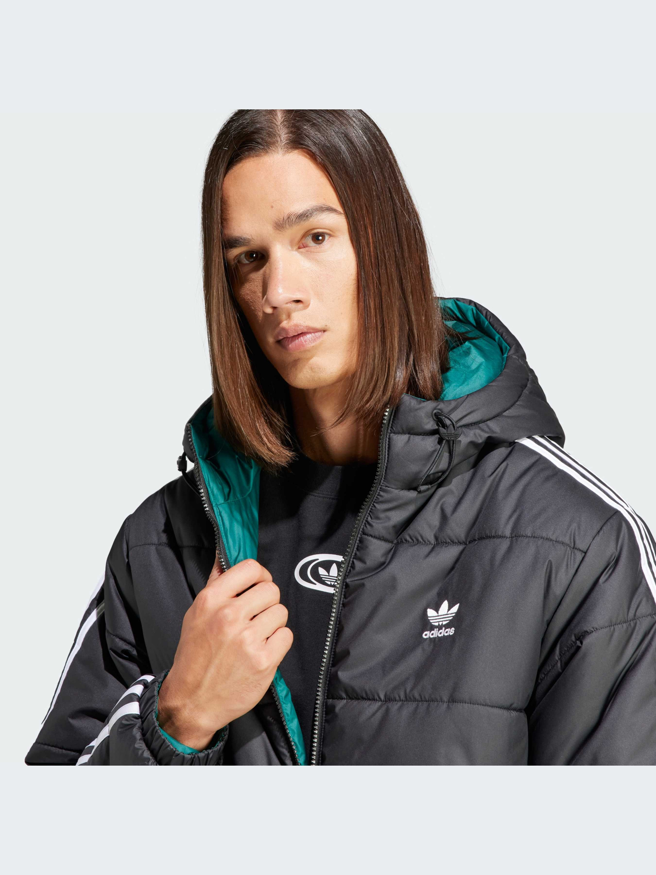 Куртки и дубленки Adidas Adicolor модель HZ0690-KZ Фото