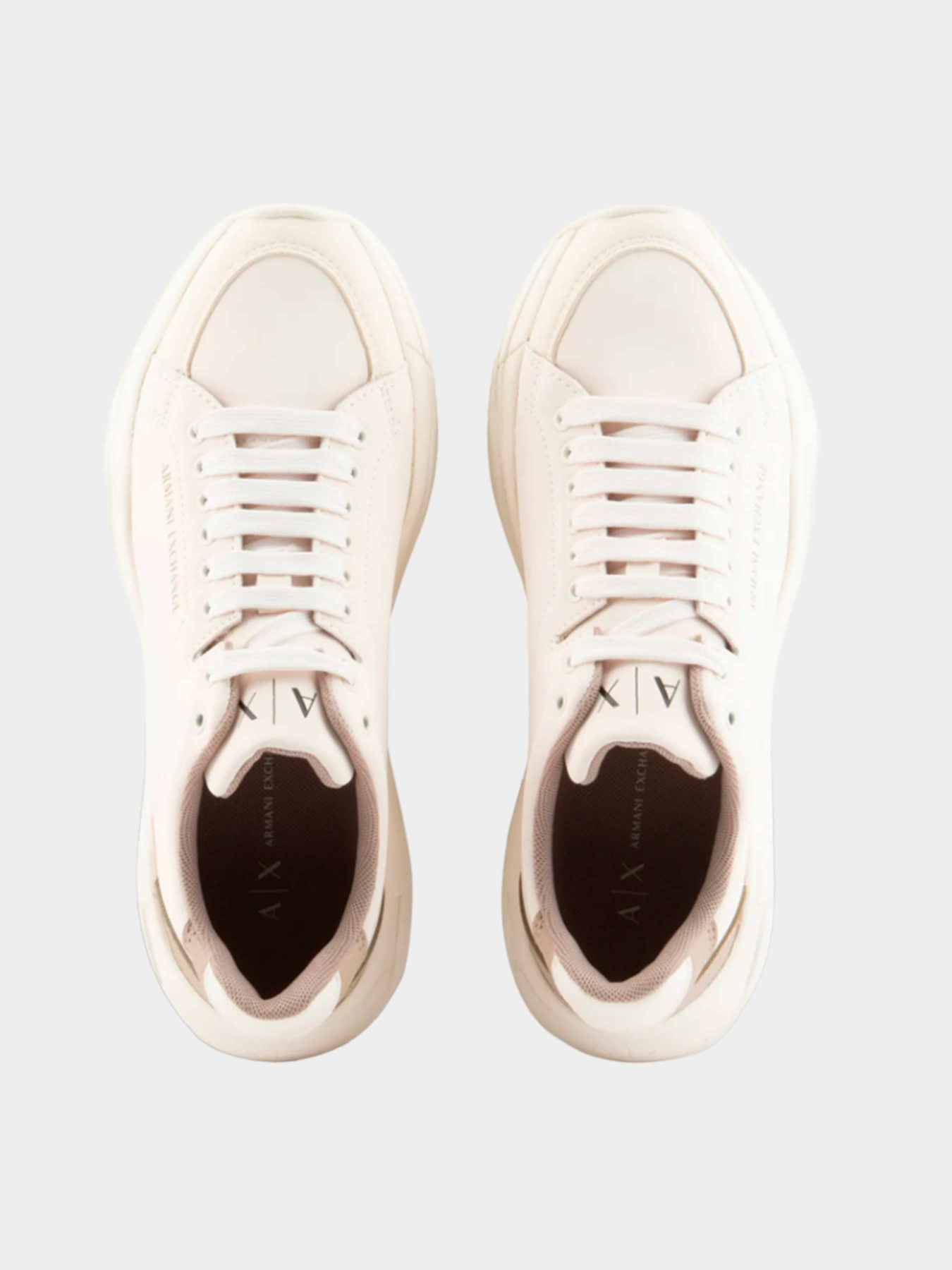Кроссовки Armani Exchange модель XDX140-XV736-S942 Фото