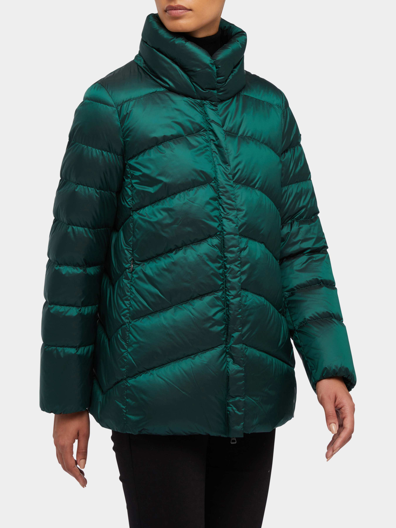 Куртки и дубленки Geox модель W3626A-T2566-F3212 Фото