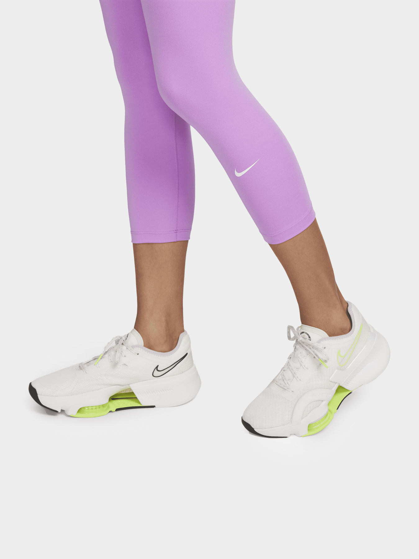 Брюки NIKE модель DM7276-532 Фото