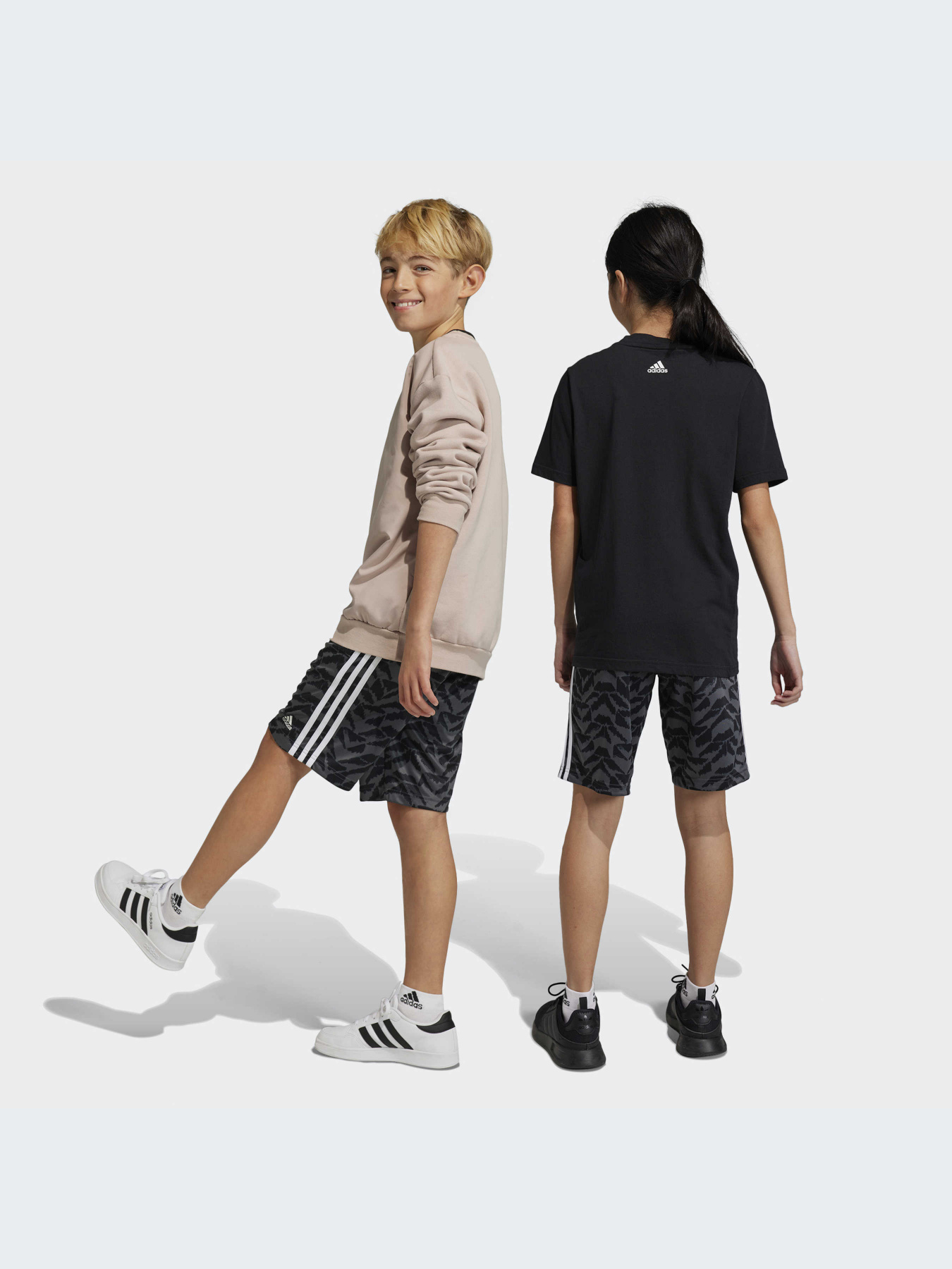 Шорты Adidas модель HR6392-KZ Фото