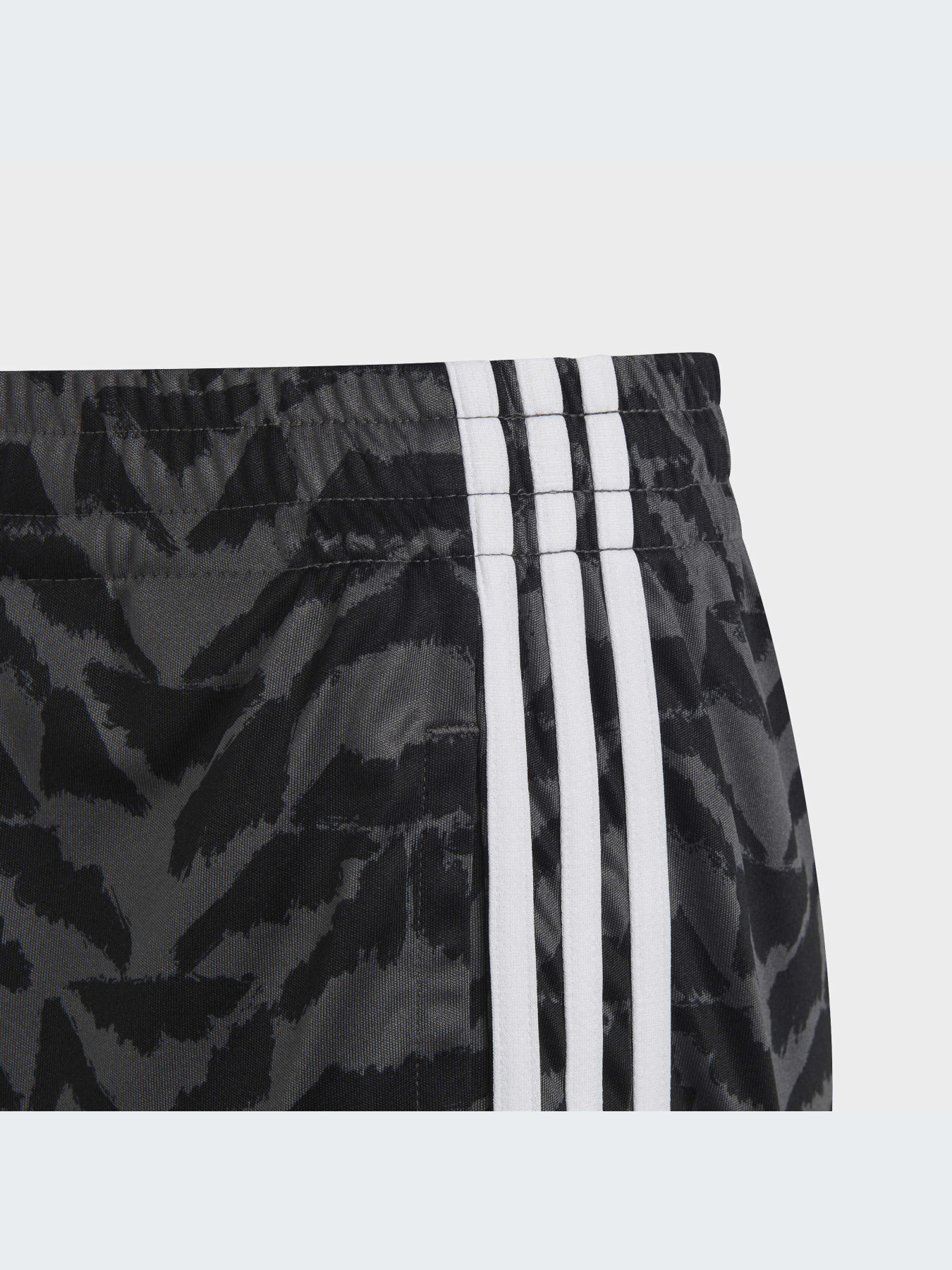 Шорты Adidas модель HR6392-KZ Фото