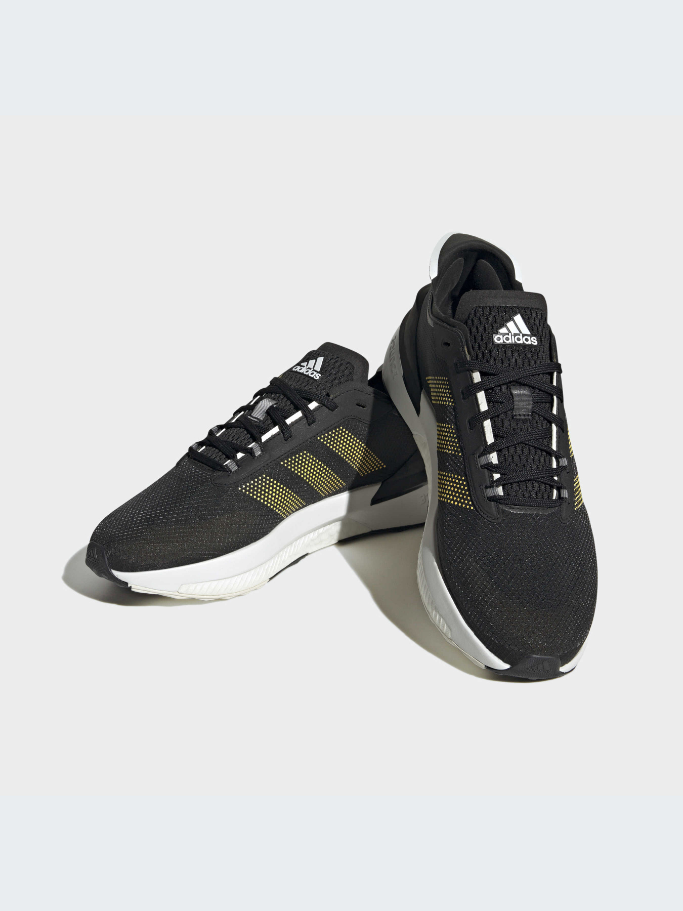 Кроссовки Adidas AVRYN модель HP5970-KZ Фото