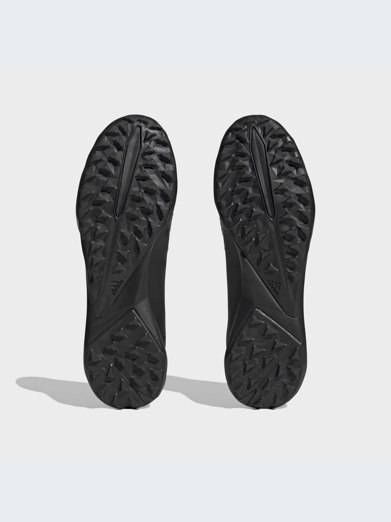 Кроссовки Adidas Predator модель GW4644-KZ Фото