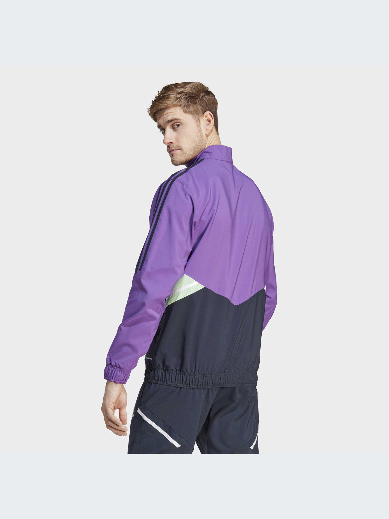 Худи и свитшоты Adidas модель HT8805-KZ Фото