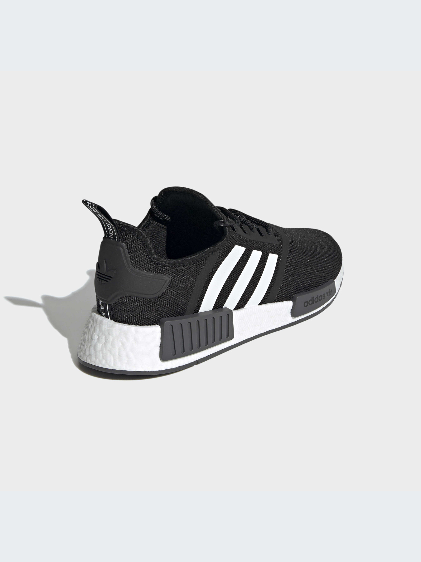 Кроссовки Adidas NMD модель GZ9258-KZ Фото