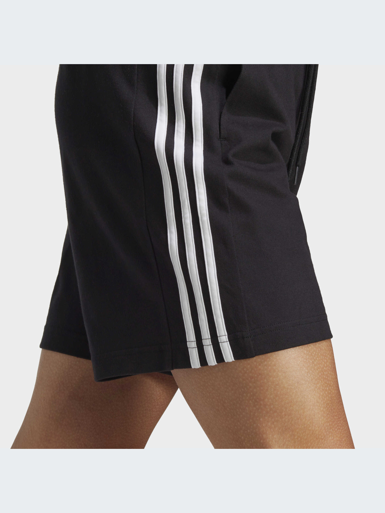 Шорты Adidas модель IC9378-KZ Фото
