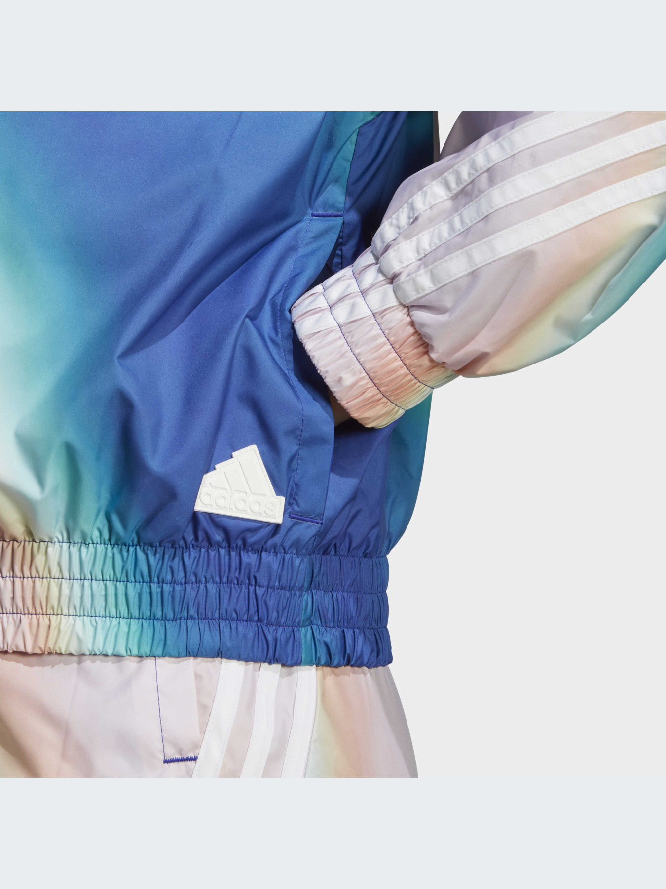 Куртки и дубленки Adidas модель IC0470-KZ Фото